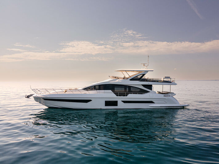 Diamond Hands Yacht 26m Azimut Yachts Superyacht Times