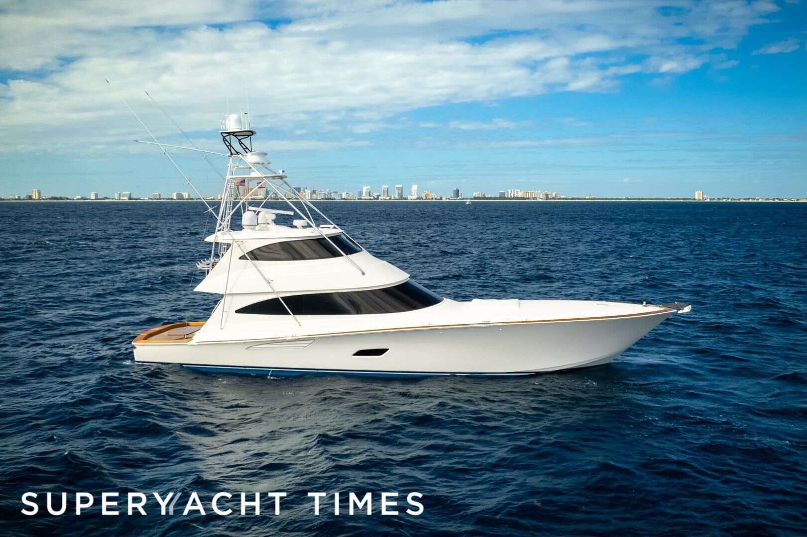 Viking 25m motor yacht Pompina is on the market