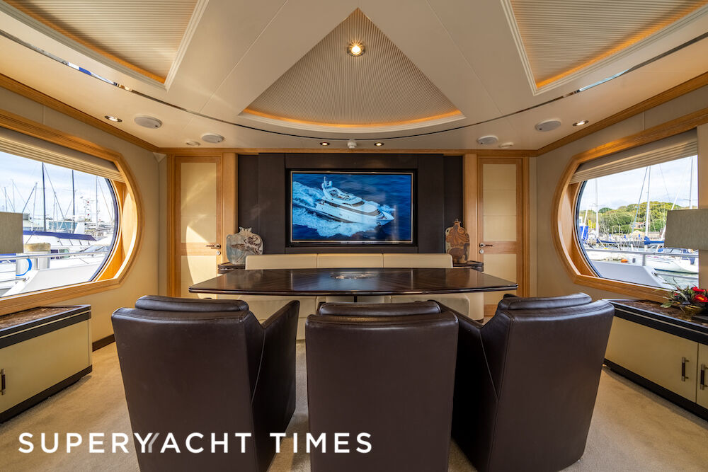 30m Feadship motor yacht La Mascarade for sale