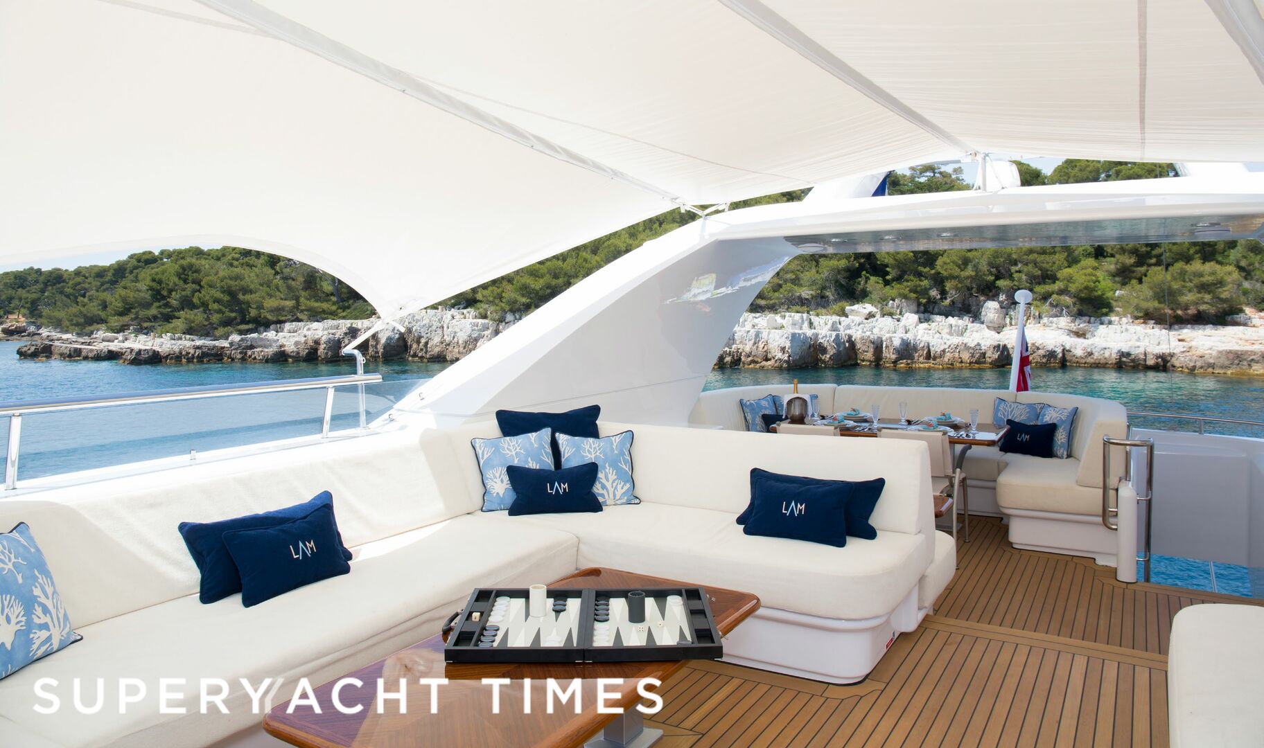 30m Feadship motor yacht La Mascarade for sale