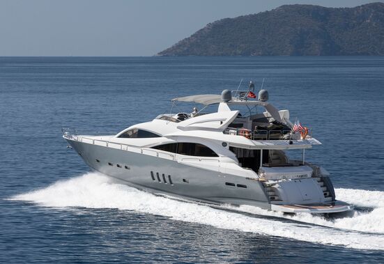  Marquet、YACHTS、海外版超希少レゾネ、新品額付 Lucien yacht (Sunseeker, 39.14m, 2010)