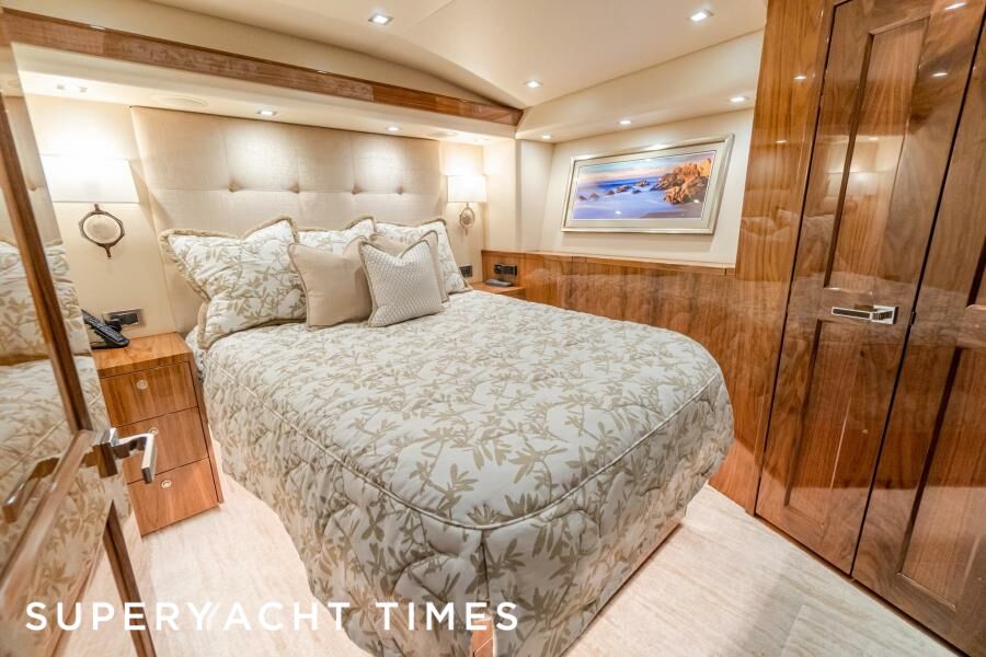 Tag Team yacht stateroom 