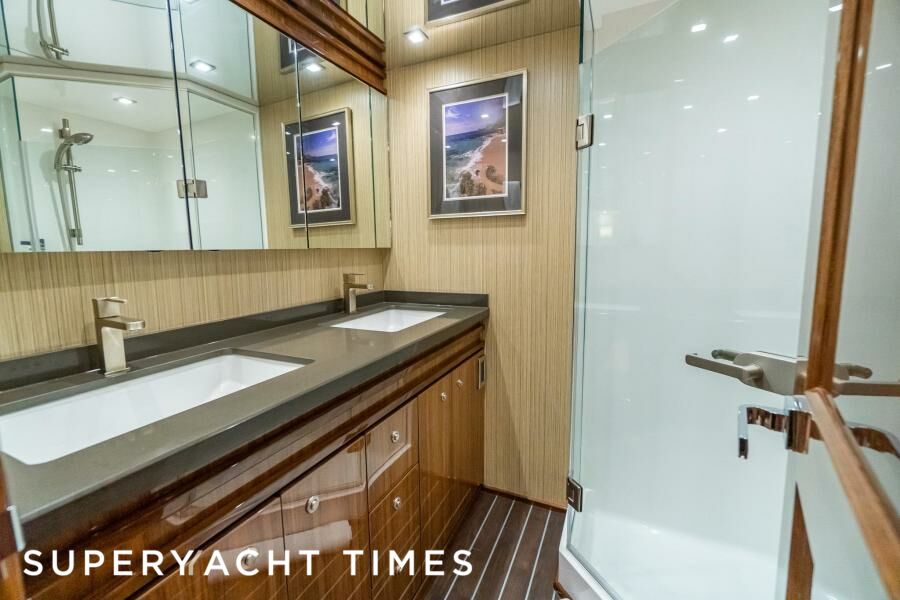 Tag Team yacht bathroom 