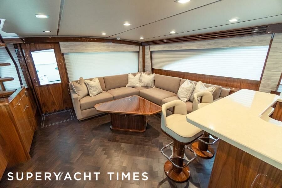 Tag Team yacht saloon