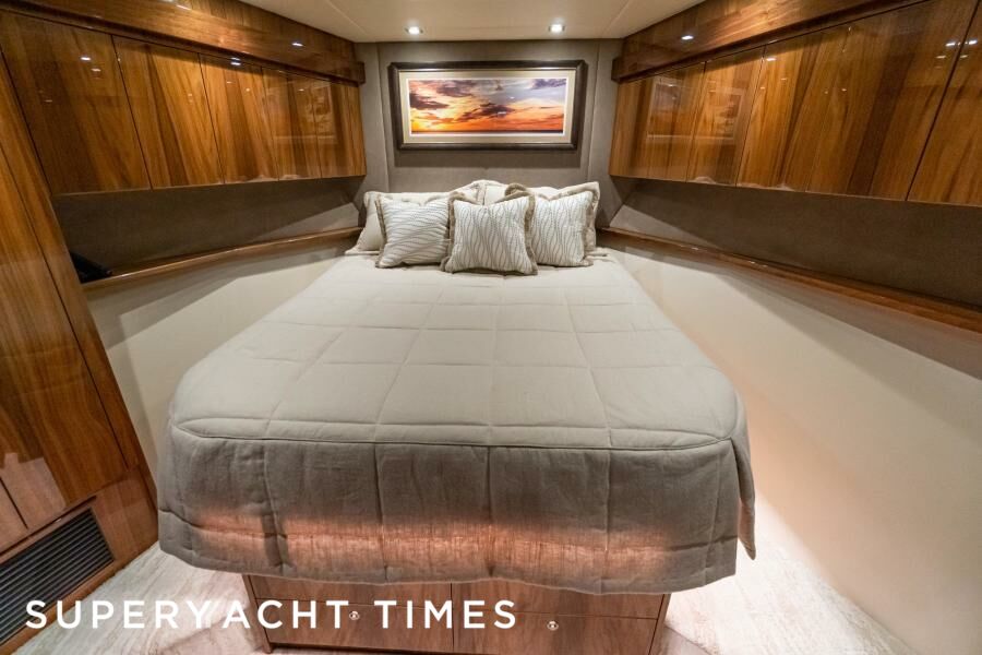 Tag Team yacht stateroom 