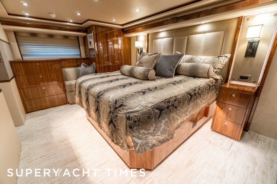 Tag Team yacht stateroom 