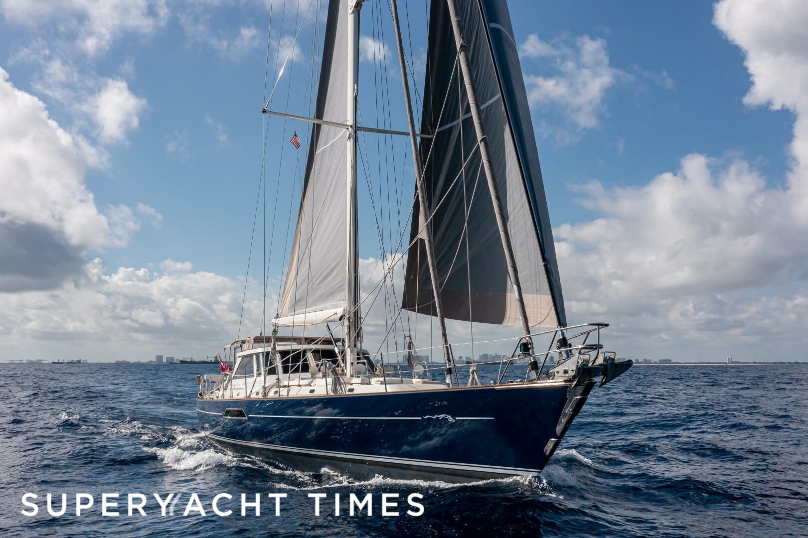 sailing yacht mustang