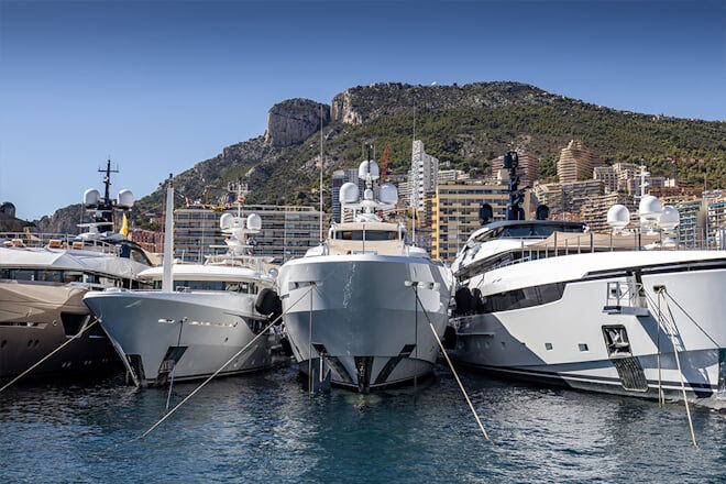 Magellano 30M yacht (Azimut, 29.6m, 2024) - BOAT International