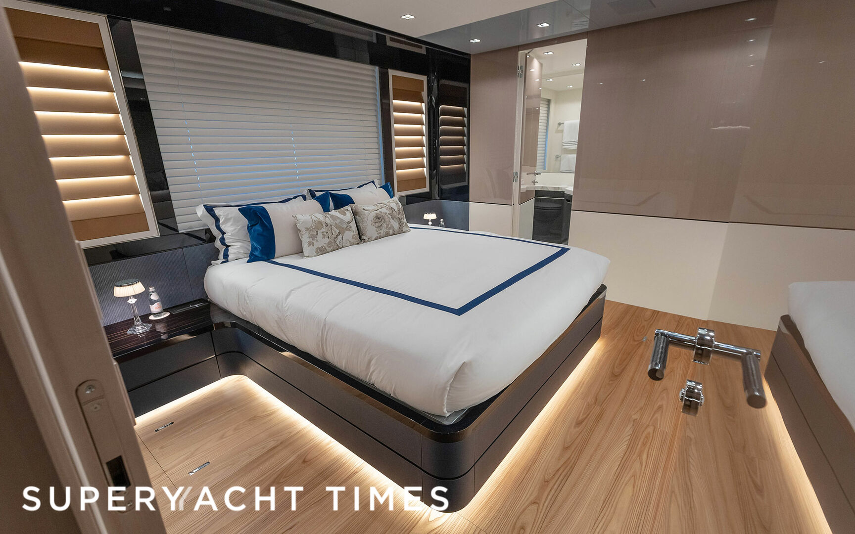 Dopamine yacht stateroom