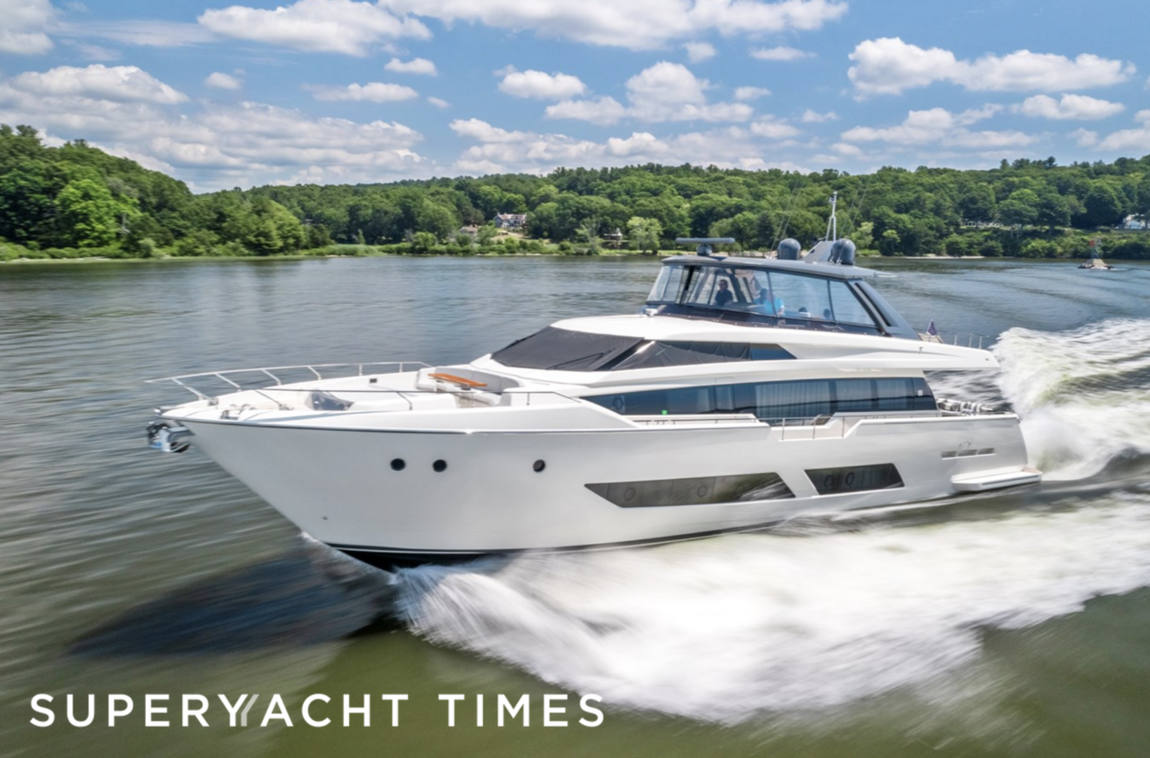 26m Ferretti motor yacht Just Perfect sold