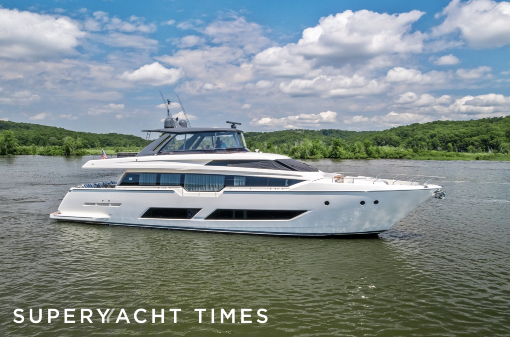 26m Ferretti motor yacht Just Perfect sold