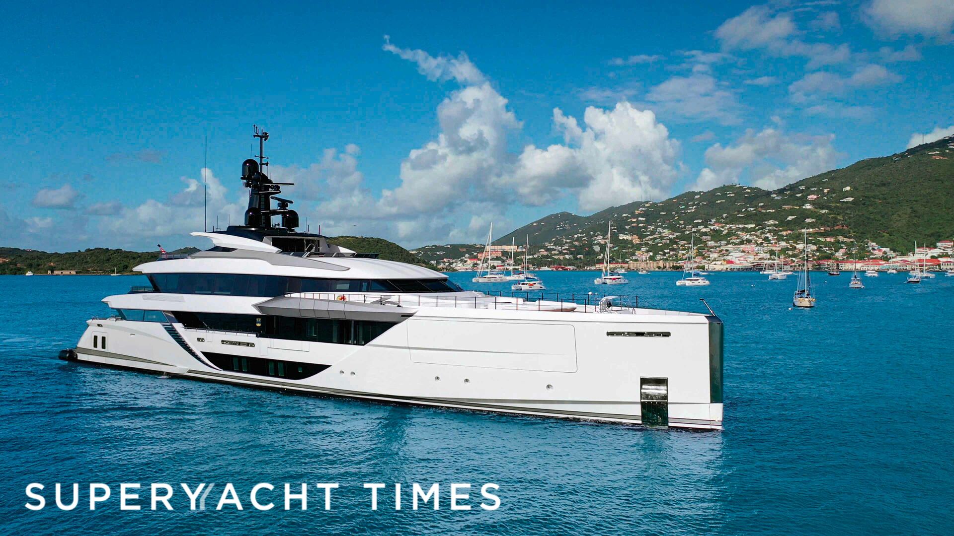 CRN delivers 60m superyacht Comfortably Numb