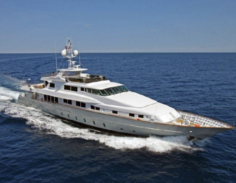 Ego Yacht cruising