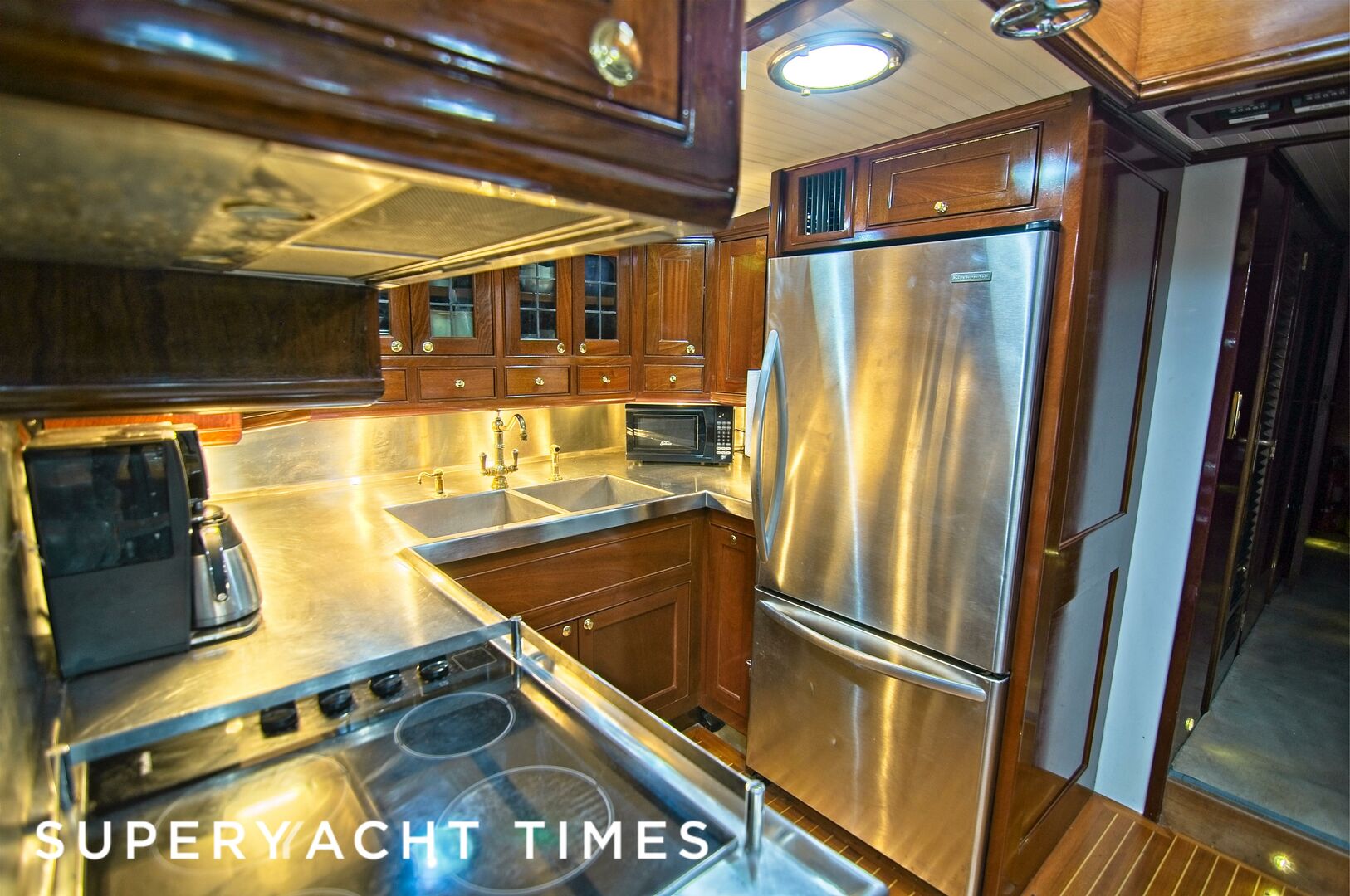 Summerwind yacht galley