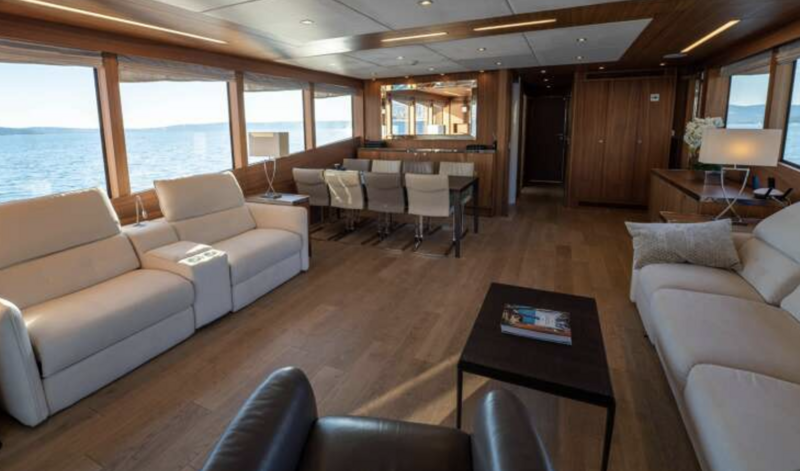 Timeless Yacht 