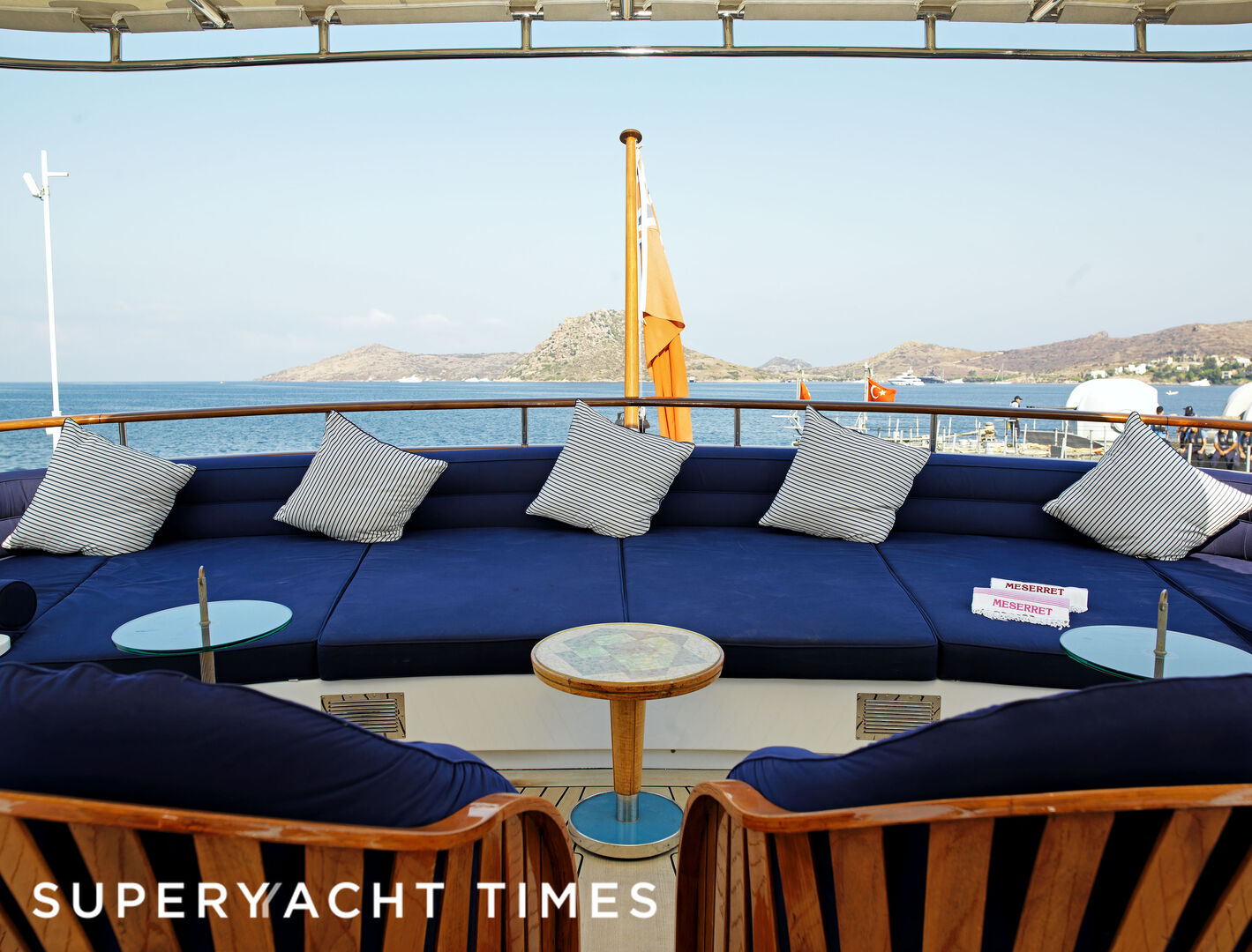 Meserret II yacht deck