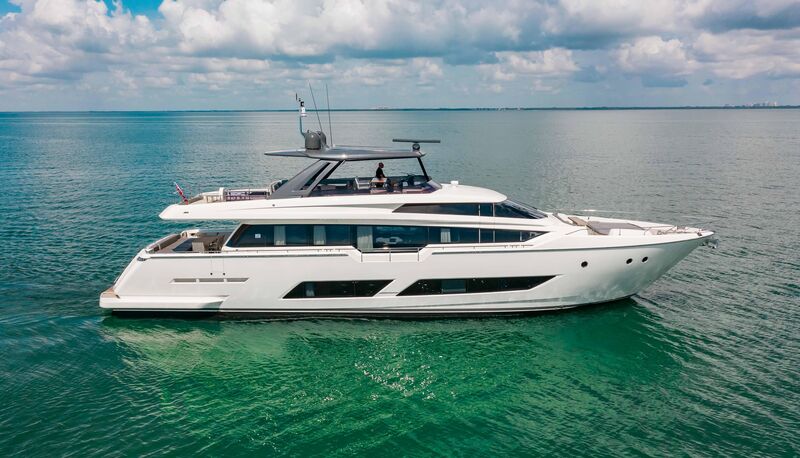 26m Ferretti 850 motor yacht Crazy sold