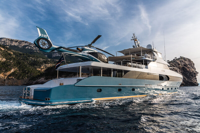 Flying Manta Yacht 42m NQEA Yachts Superyacht Times