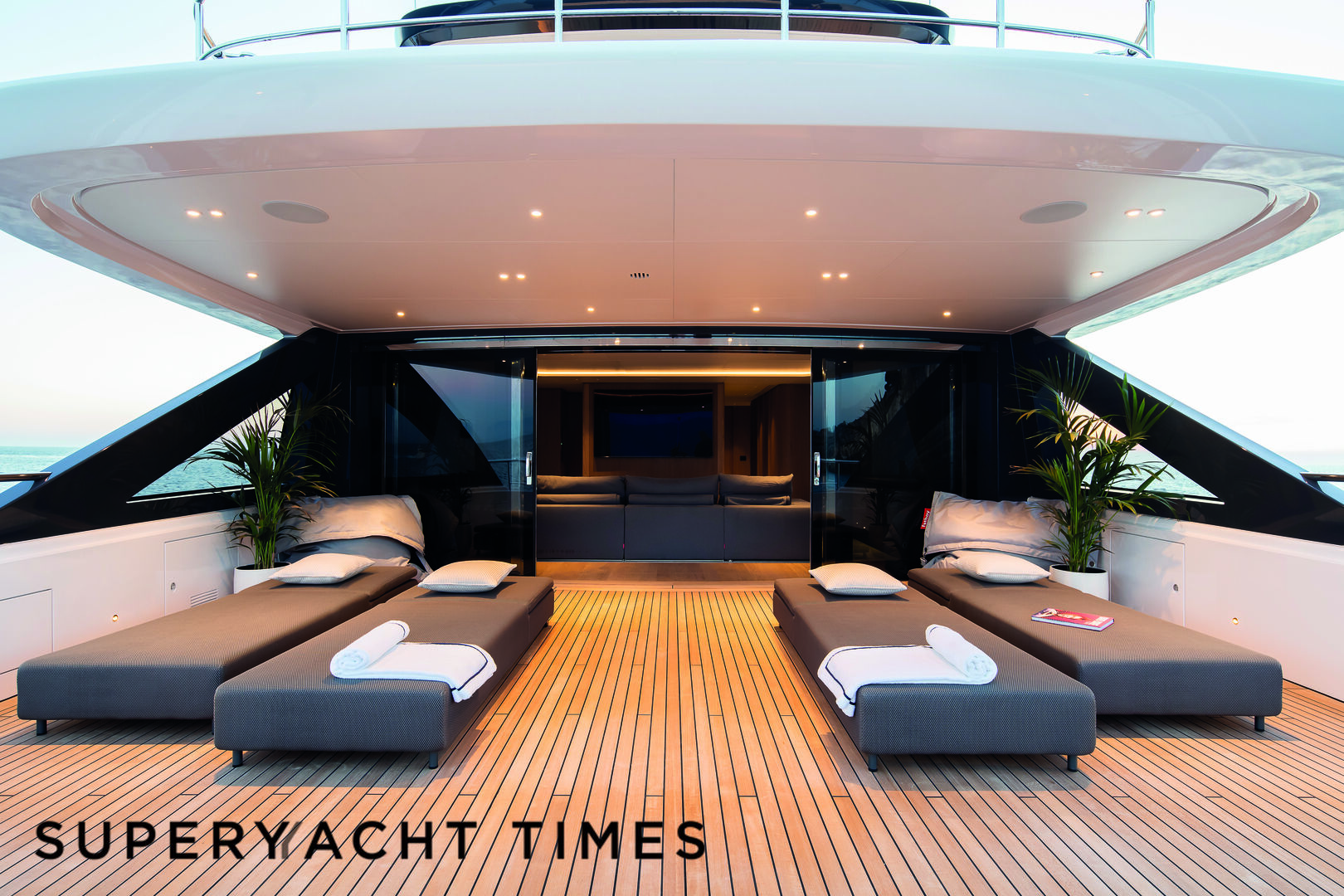 Unknown yacht upper deck