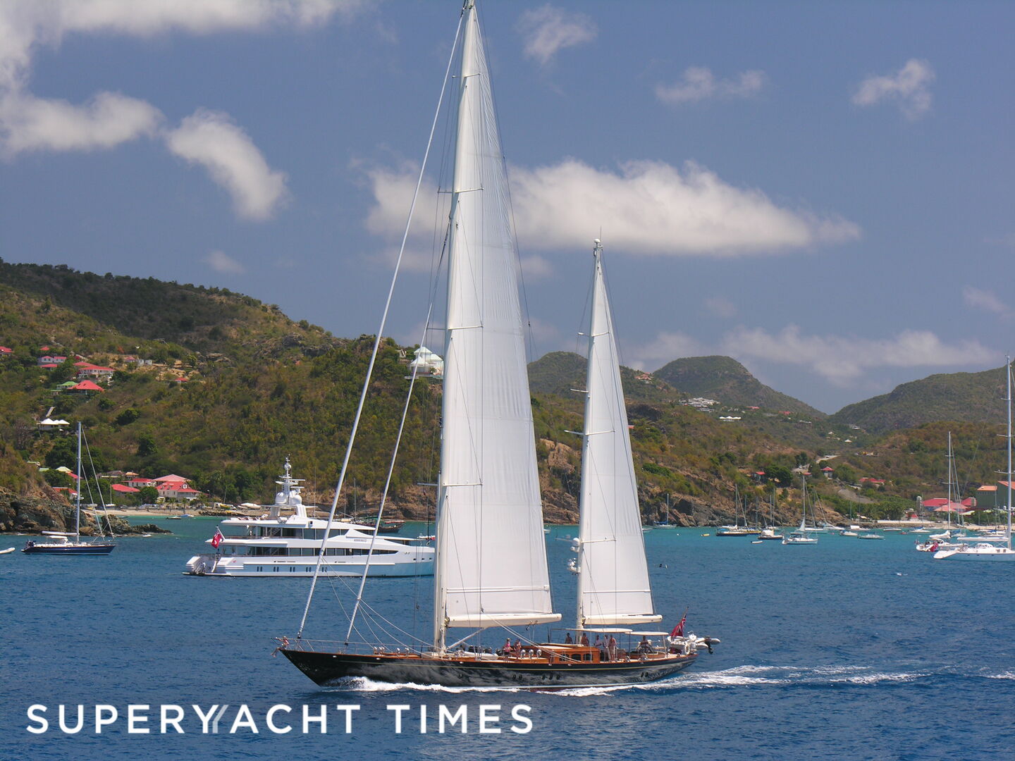 Huckleberry Yacht News 39m Alloy Yachts Superyacht Times