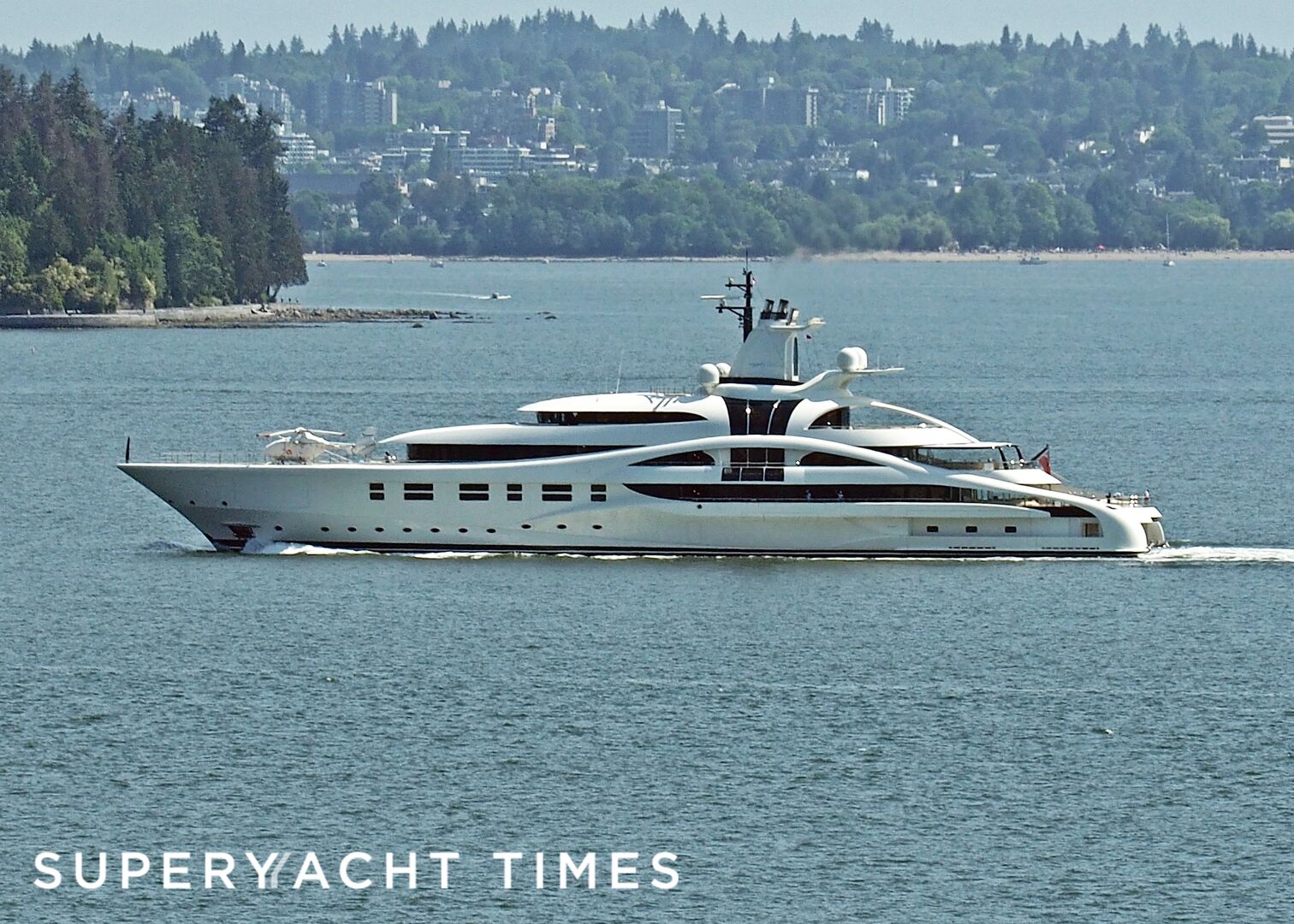 95m superyacht AV in Vancouver