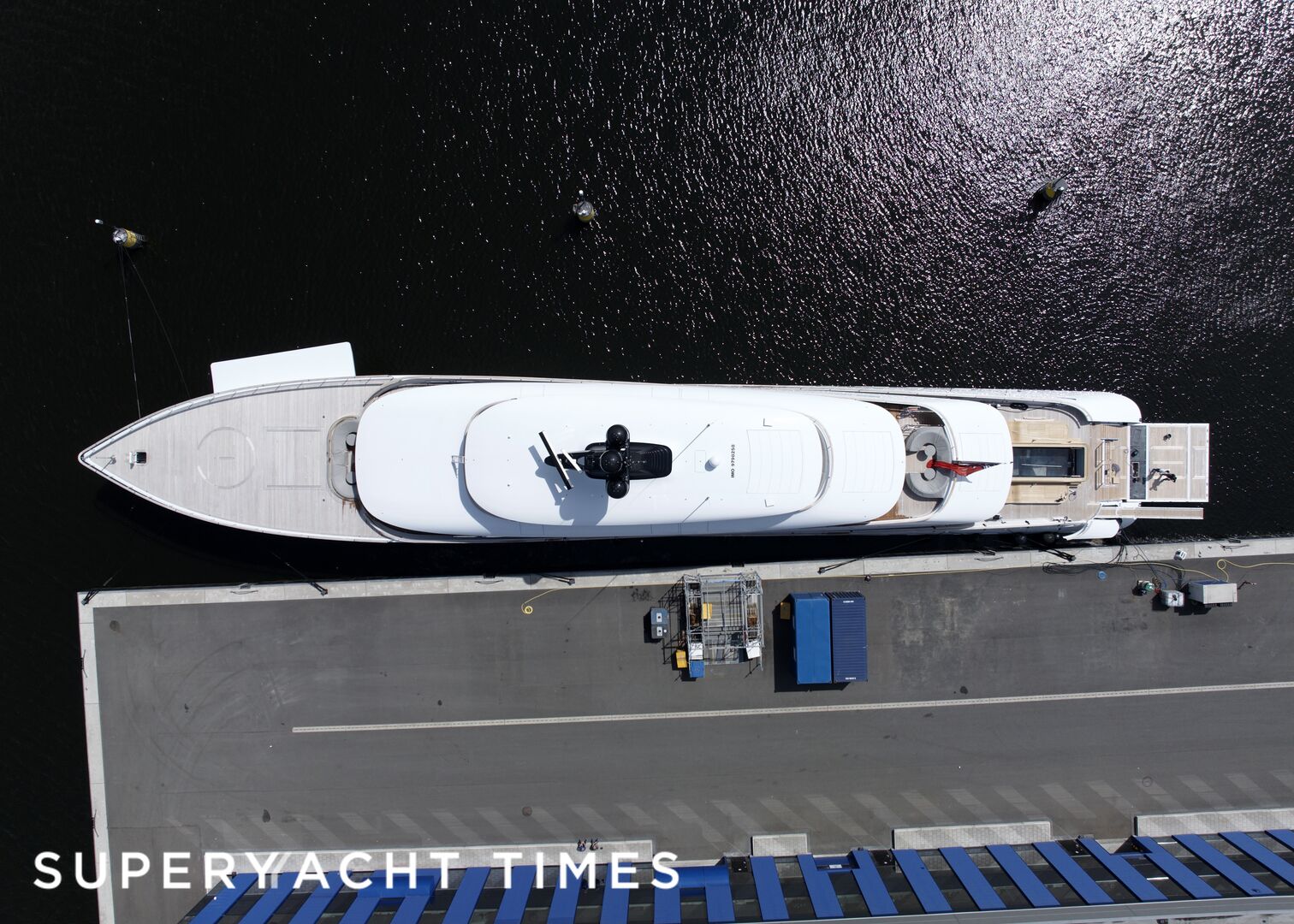 In Pictures: Superyachts Pi and Feadship 823 in Amsterdam