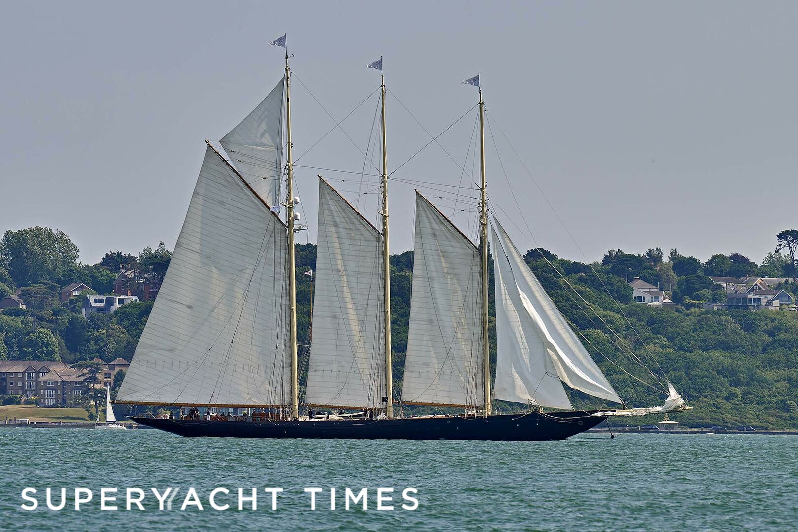 Super sailing yacht Atlantic in Lepe