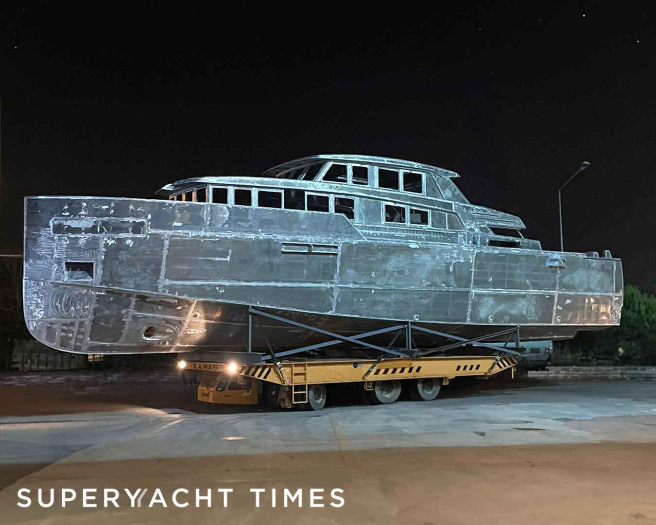 first-24m-picchiotti-gentleman-yacht-in-build-and-interiors-unveiled