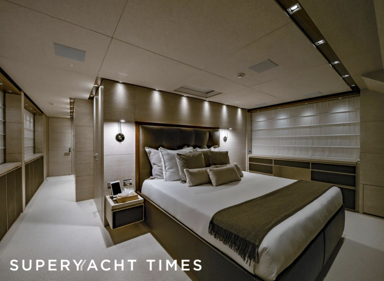 Anything goes V yacht stateroom
