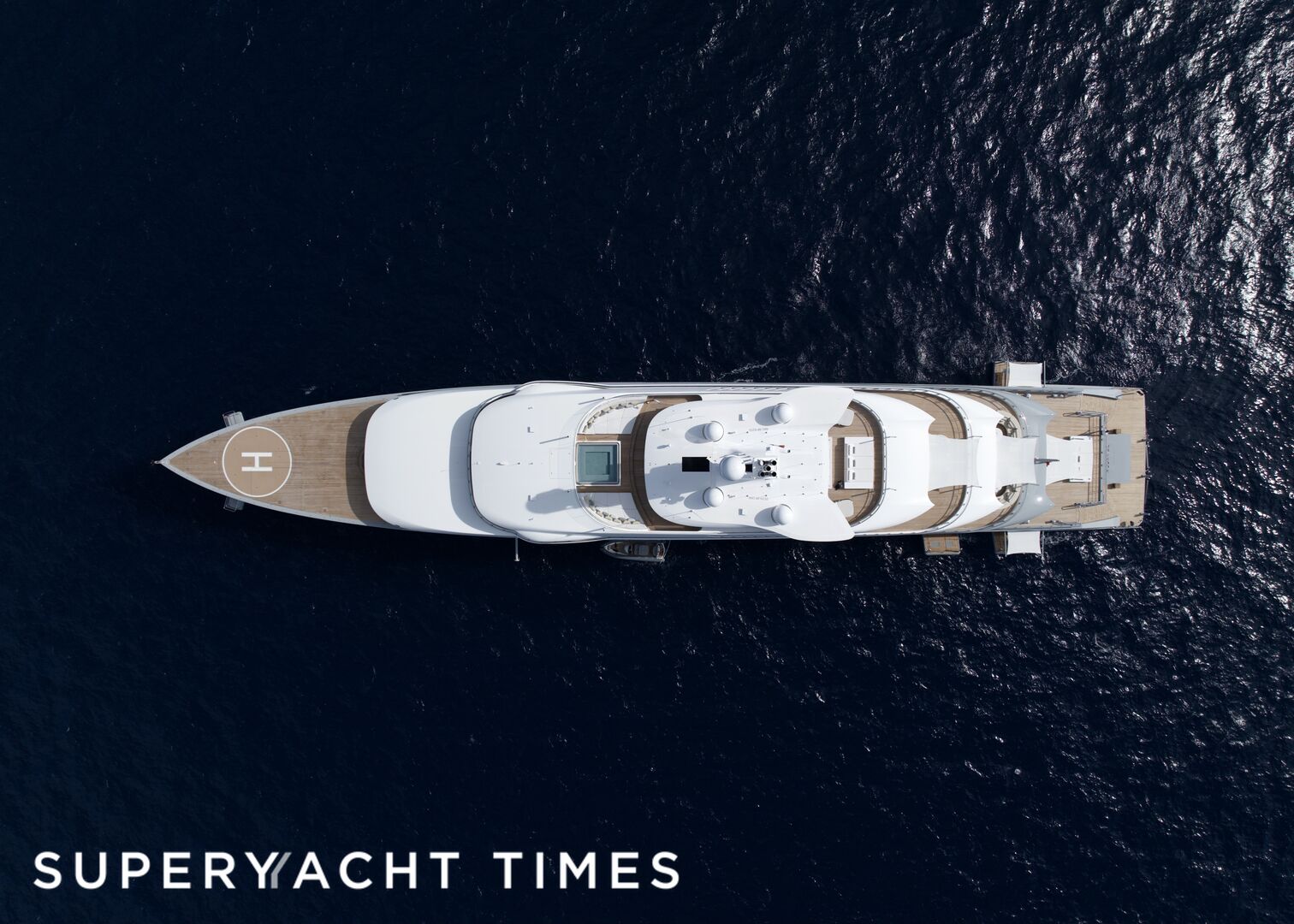 Moonrise yacht anchored in Saint-Jean-Cap-Ferrat