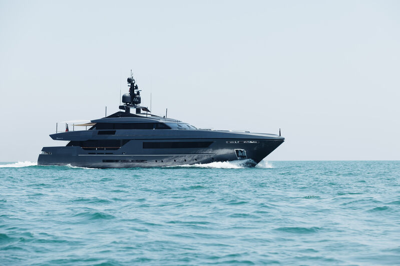 www.superyachttimes.com