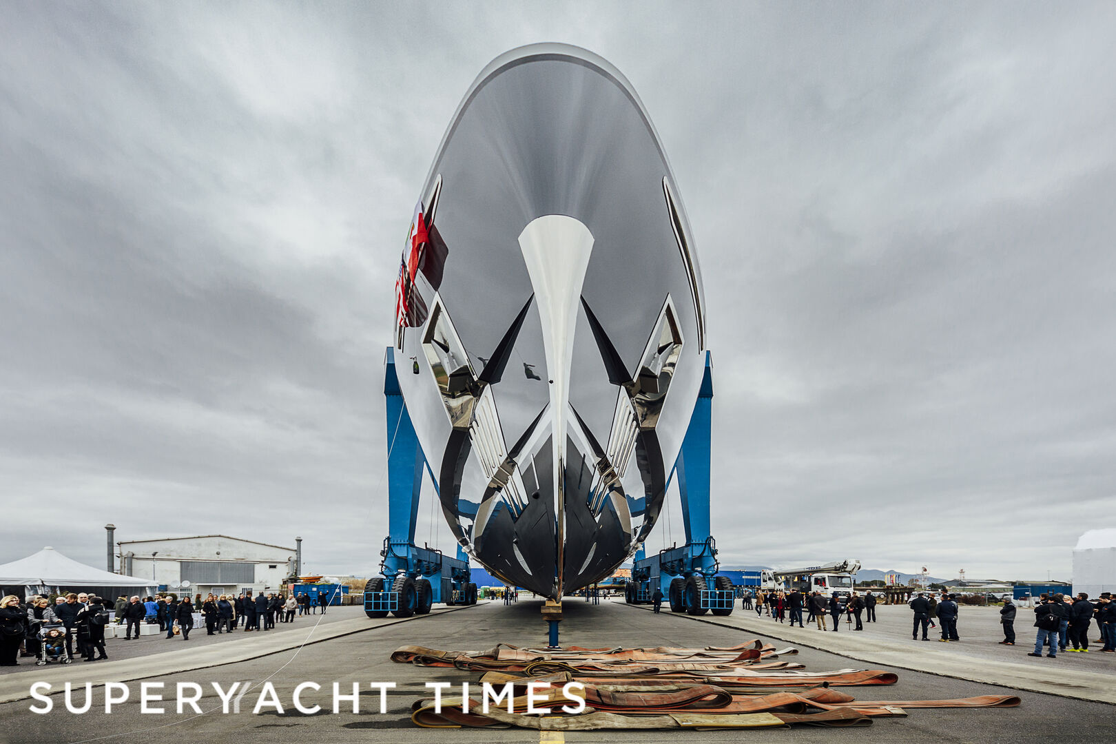 www.superyachttimes.com