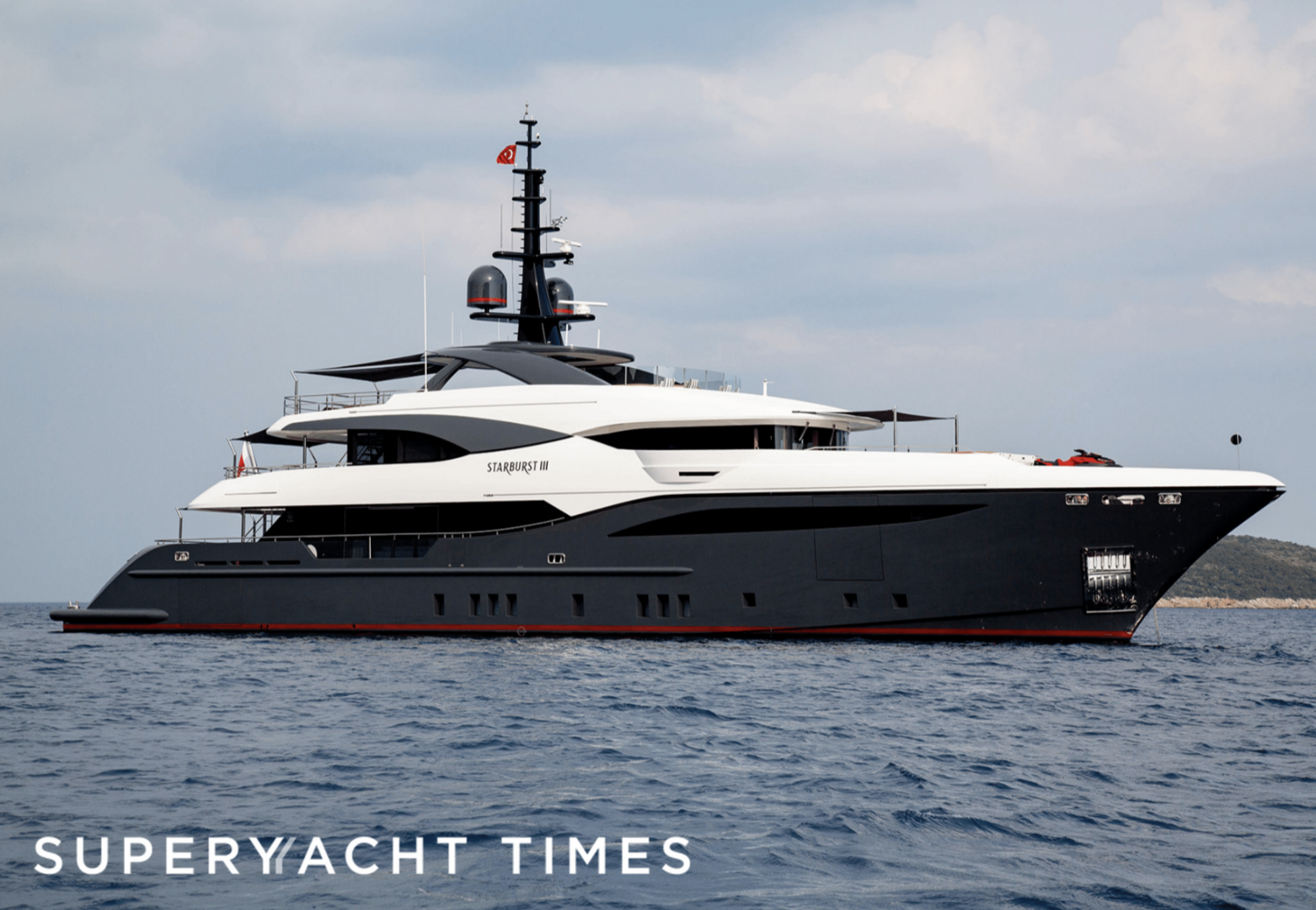 Starburst III yacht cruising