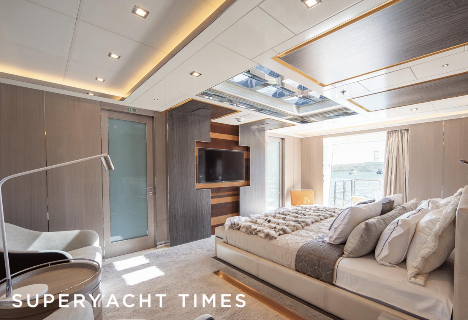 Starburst III yacht stateroom