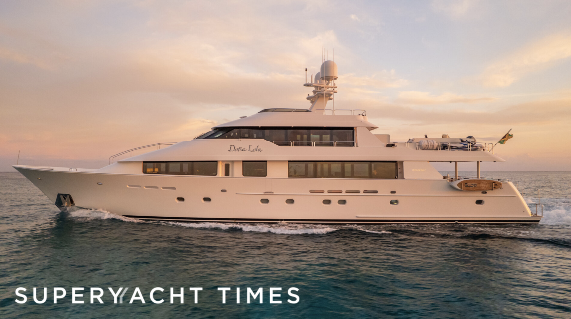 40m Westport yacht Dona Lola enters the market