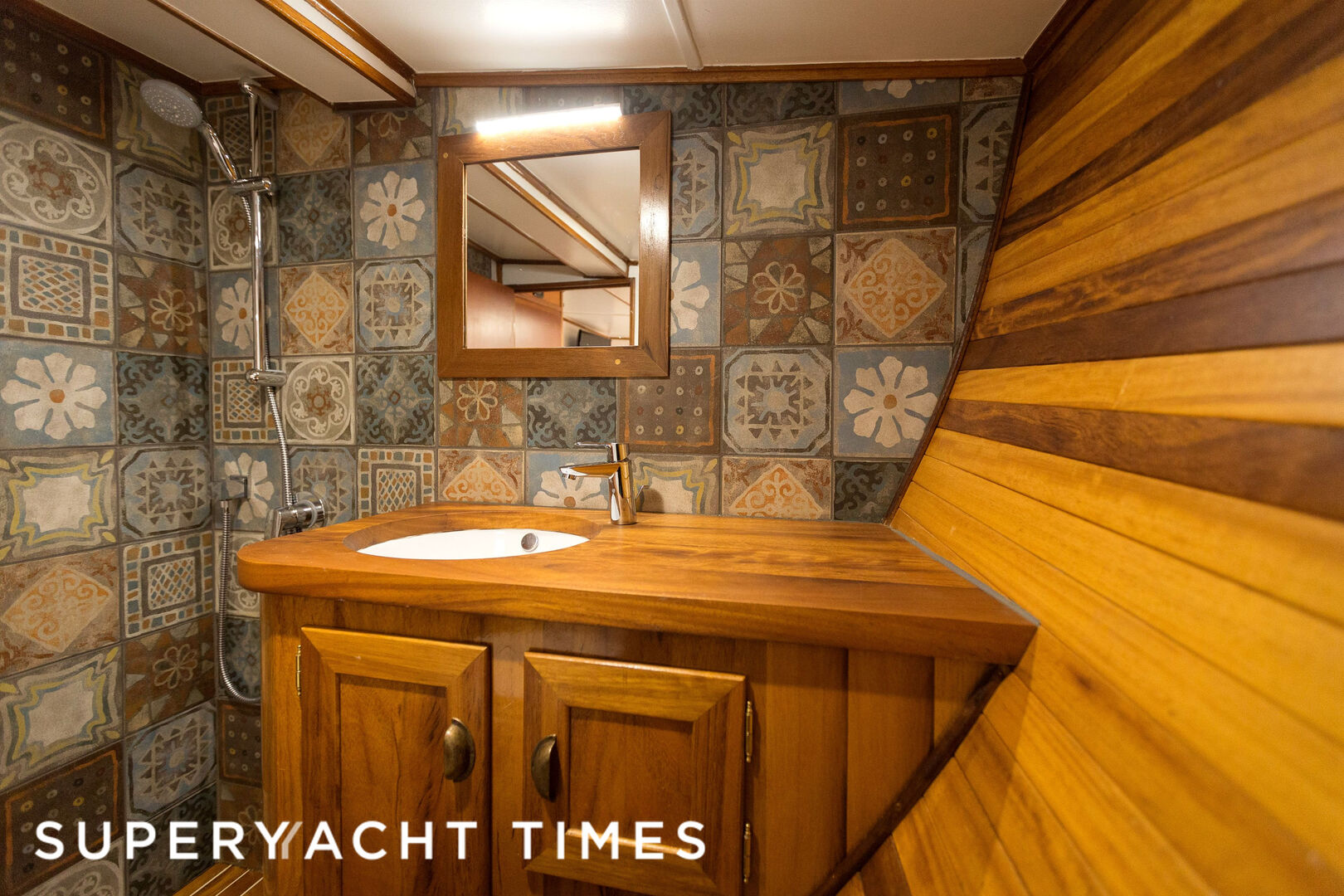 Cosmos yacht bathroom