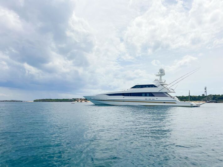 Obsessions Yacht 