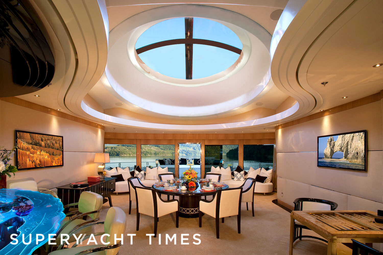 Attessa IV yacht dining
