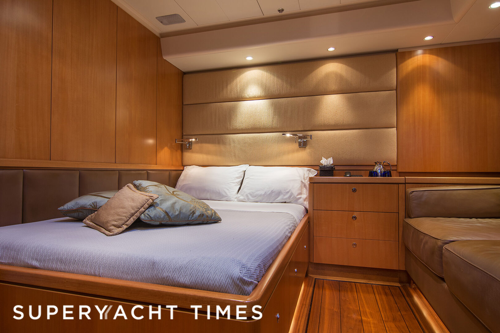 Aristarchos yacht stateroom