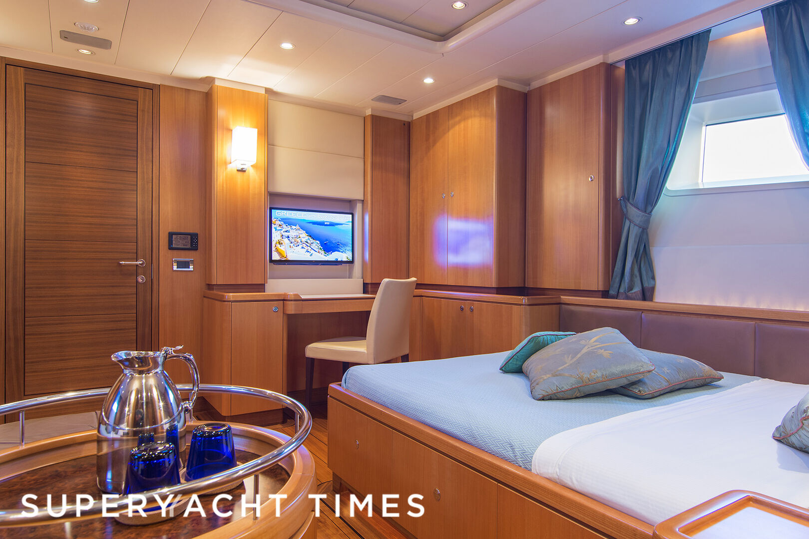 Aristarchos yacht stateroom