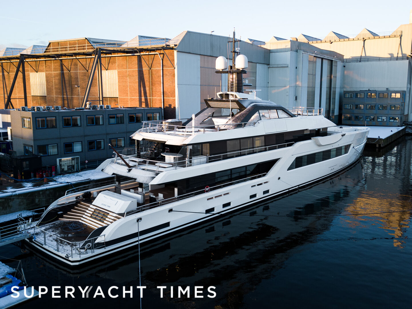 60m Amels superyacht Satemi delivered