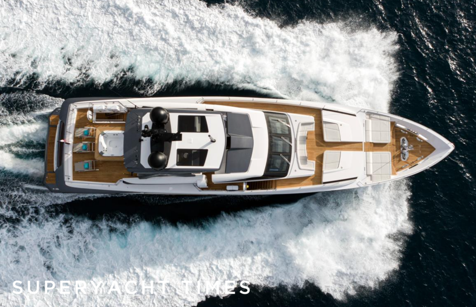 Jag'B yacht aerial