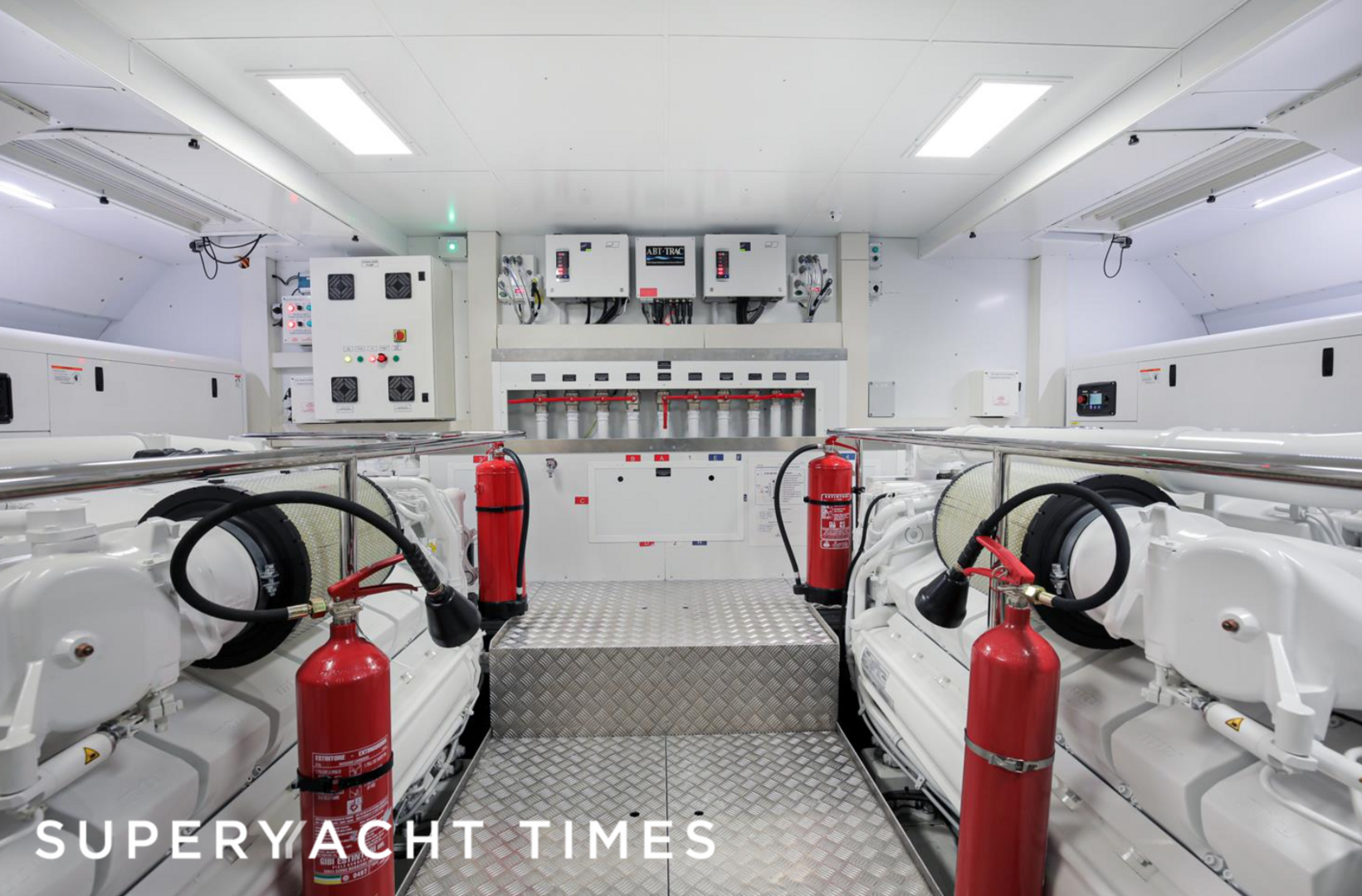 Jag'B yacht engine room