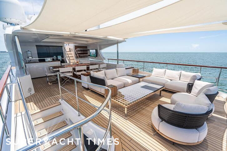 Bella Vita yacht deck