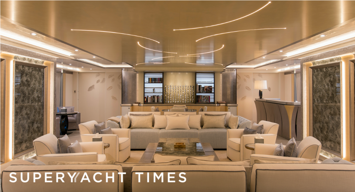 Dar yacht saloon