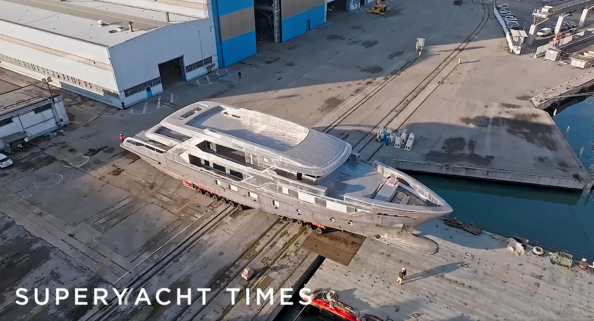 RJ II yacht moves to outfitting