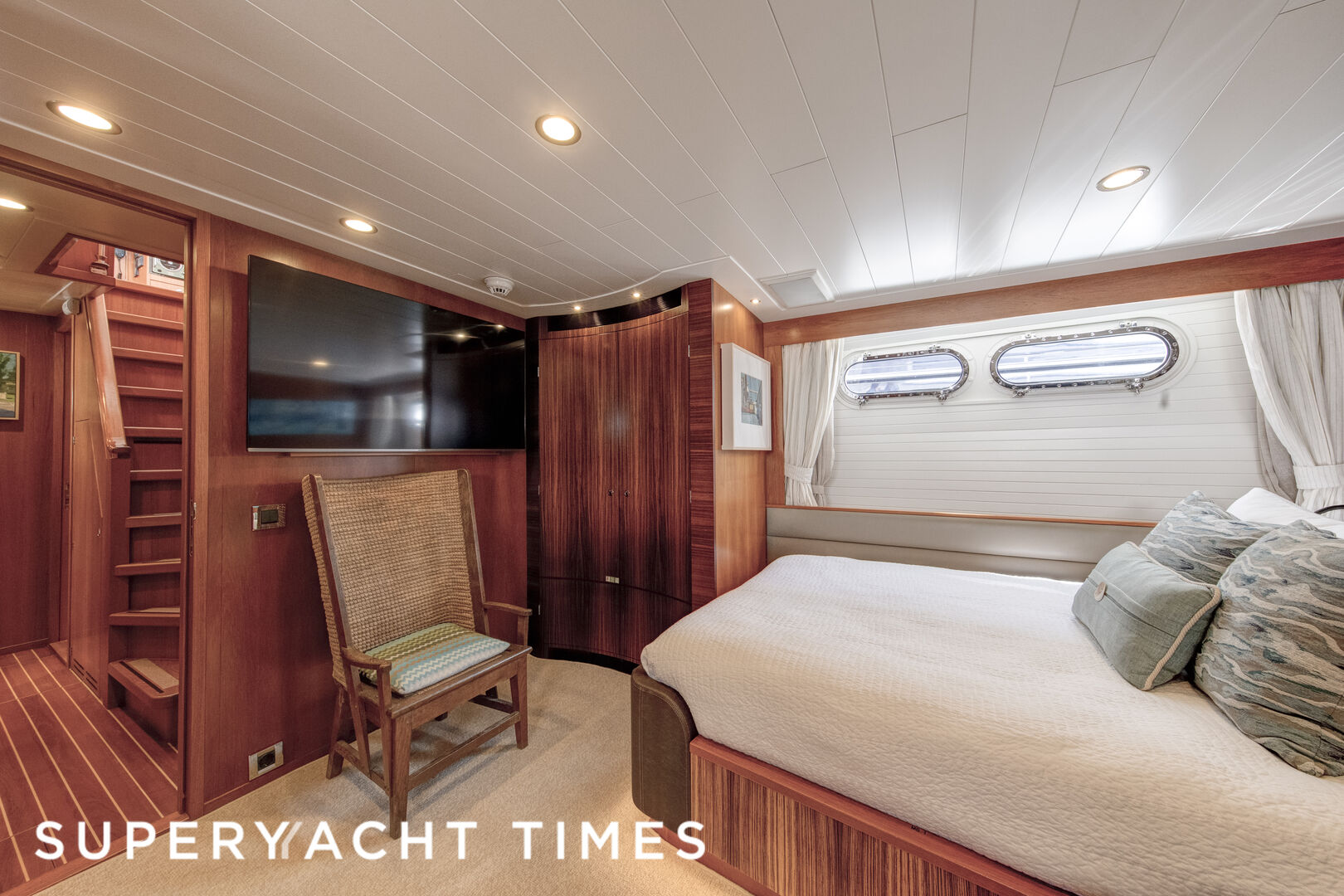 Serena yacht stateroom
