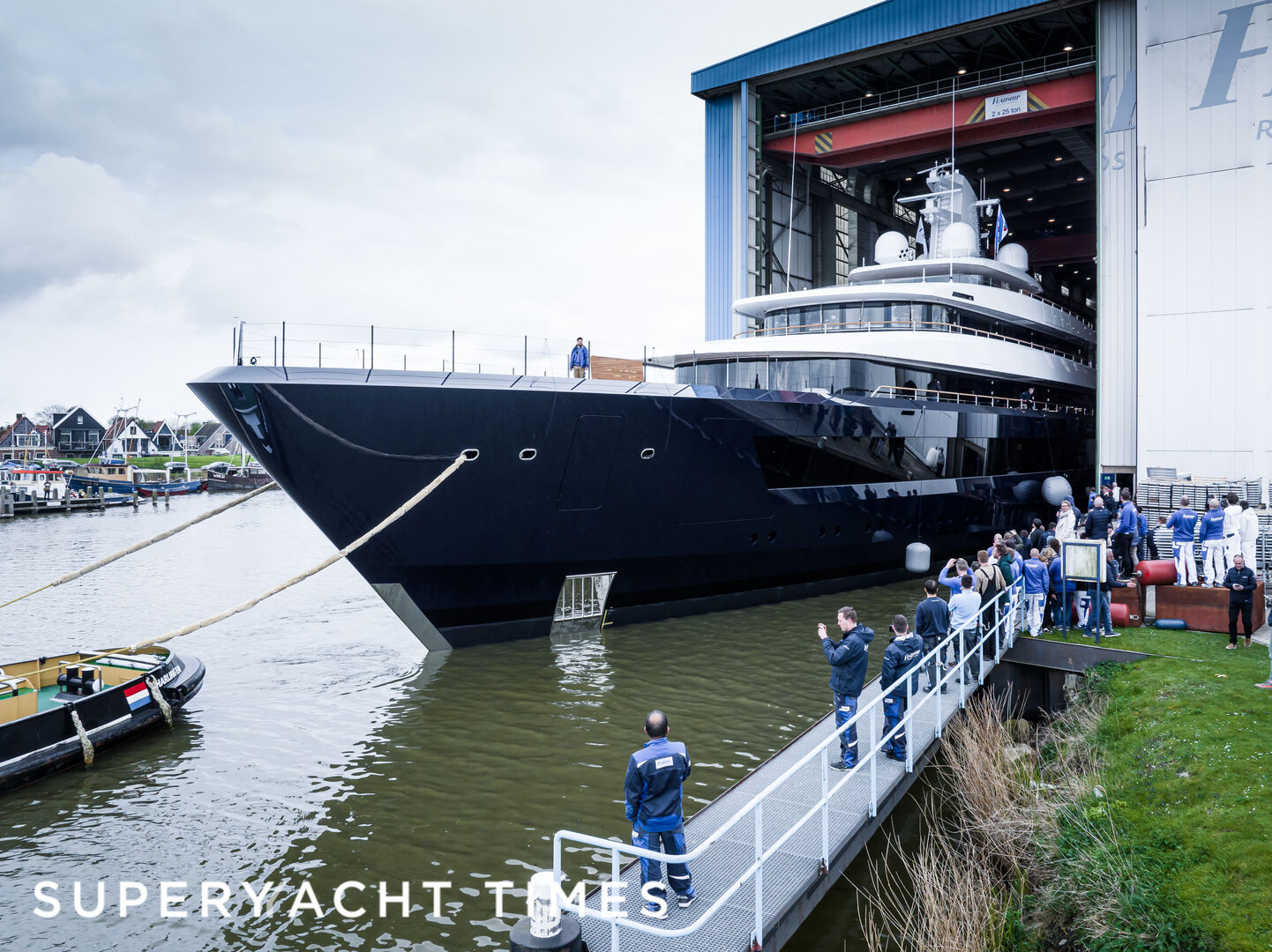 Feadship 1012 yacht launch