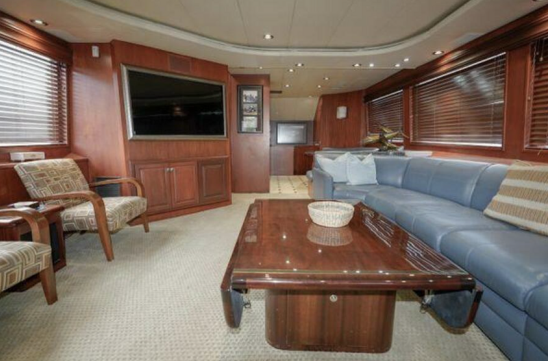 Pole Position Yacht 