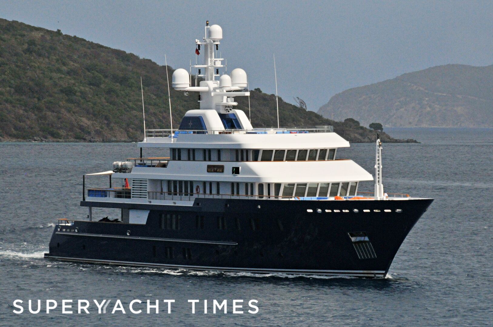 Polar Star in the Caribbean 